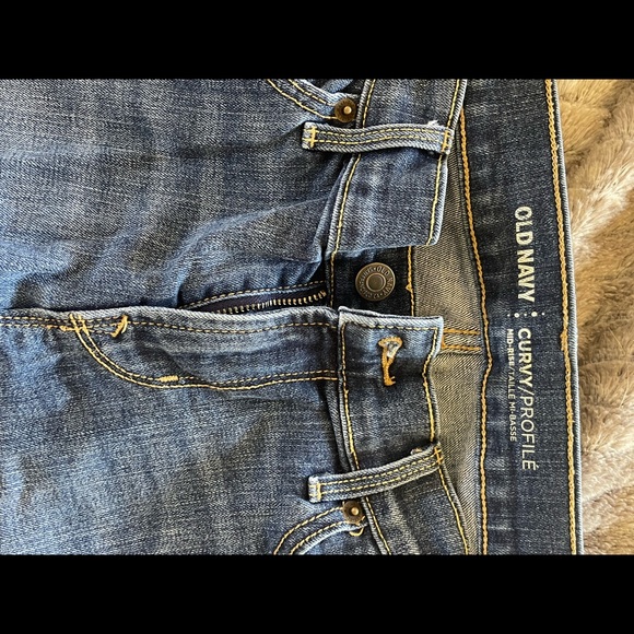 Jeans Old Navy Denim Curvy Midrise - Picture 2 of 6